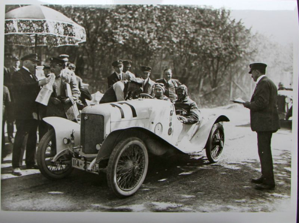 NSU Racer at Racingcourses 1925 ten Factoryphotos (10146)